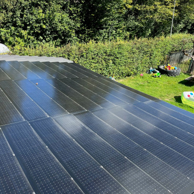 Vakwerkhuis solar dakpannen