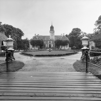 Rijksdienst voor het Cultureel Erfgoed: Wal, A.J. van der