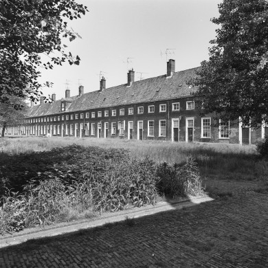 Rijksdienst voor het Cultureel Erfgoed: Dukker, G.J.