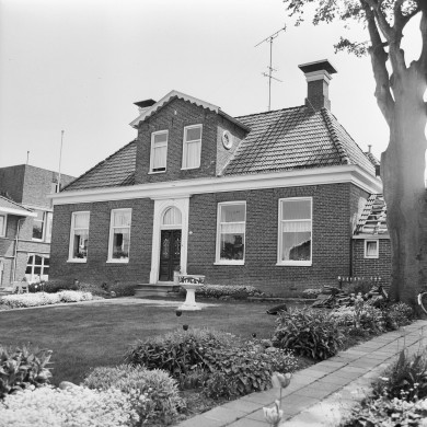 Rijksdienst voor het Cultureel Erfgoed: Wal, A.J. van der