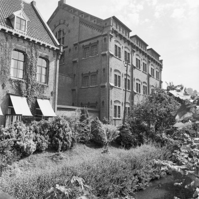 Rijksdienst voor het Cultureel Erfgoed: Wal, A.J. van der