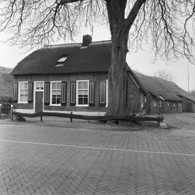 Rijksdienst voor het Cultureel Erfgoed: Wal, A.J. van der