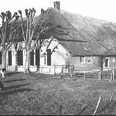 Rijksdienst voor het Cultureel Erfgoed: Aanstoot, A.J.