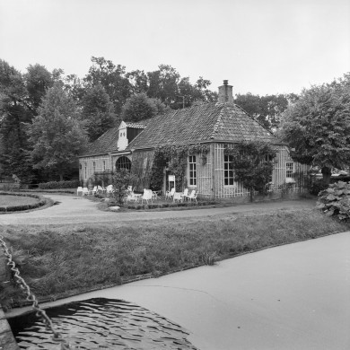 Rijksdienst voor het Cultureel Erfgoed: Wal, A.J. van der