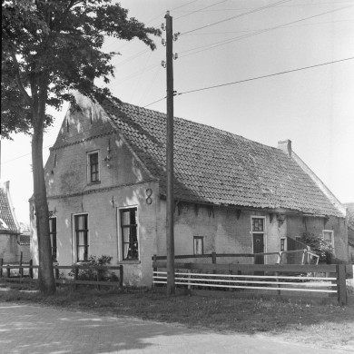 Rijksdienst voor het Cultureel Erfgoed: Berg, H.M. van den