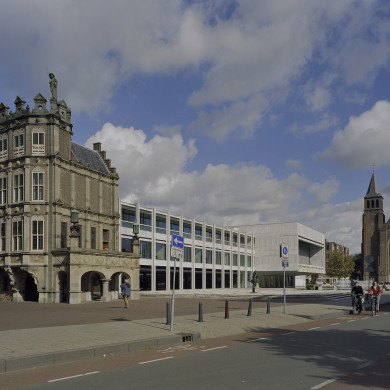 Rijksdienst voor het Cultureel Erfgoed: Wal, A.J. van der