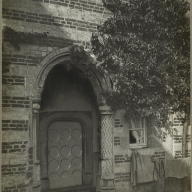 Rijksdienst voor het Cultureel Erfgoed: Nispen tot Sevenaer, E.O.M. van