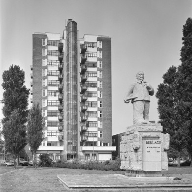 Rijksdienst voor het Cultureel Erfgoed: Dukker, G.J.