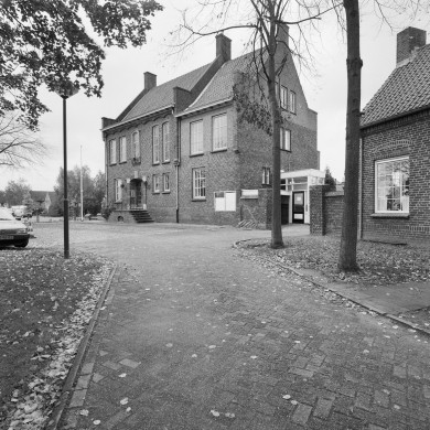 Rijksdienst voor het Cultureel Erfgoed: Wal, A.J. van der