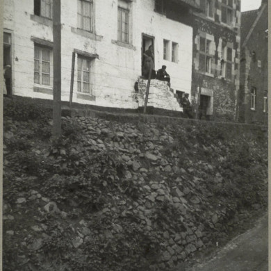 Rijksdienst voor het Cultureel Erfgoed: Nispen tot Sevenaer, E.O.M. van