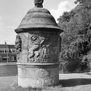 Rijksdienst voor het Cultureel Erfgoed: Wal, A.J. van der