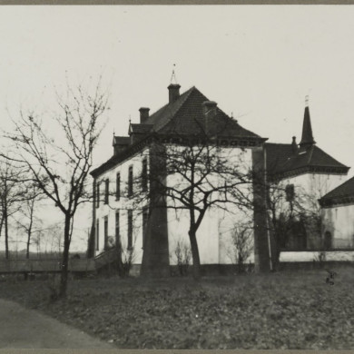 Rijksdienst voor het Cultureel Erfgoed: Nispen tot Sevenaer, E.O.M. van