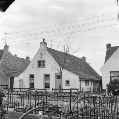 Rijksdienst voor het Cultureel Erfgoed: Berg, H.M. van den