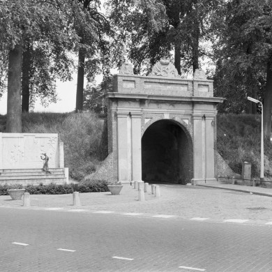 Rijksdienst voor het Cultureel Erfgoed: Dukker, G.J.