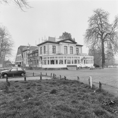 Rijksdienst voor het Cultureel Erfgoed: Wal, A.J. van der