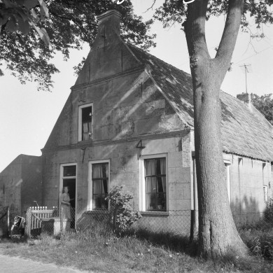 Rijksdienst voor het Cultureel Erfgoed: Berg, H.M. van den