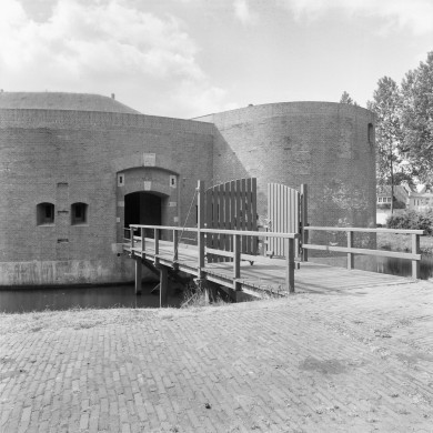 Rijksdienst voor het Cultureel Erfgoed: Dukker, G.J.