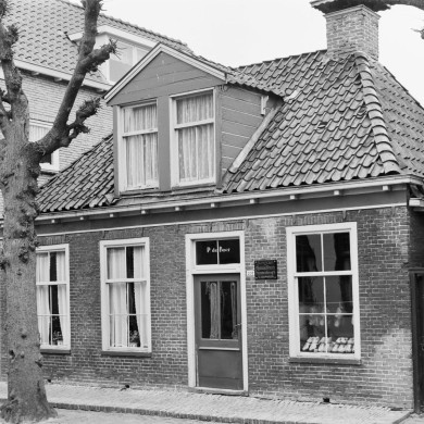 Rijksdienst voor het Cultureel Erfgoed: Wal, A.J. van der