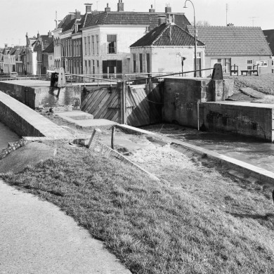 Rijksdienst voor het Cultureel Erfgoed: Wal, A.J. van der