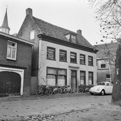 Rijksdienst voor het Cultureel Erfgoed: Wal, A.J. van der