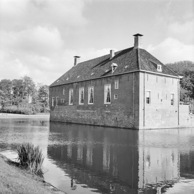 Rijksdienst voor het Cultureel Erfgoed: Wal, A.J. van der