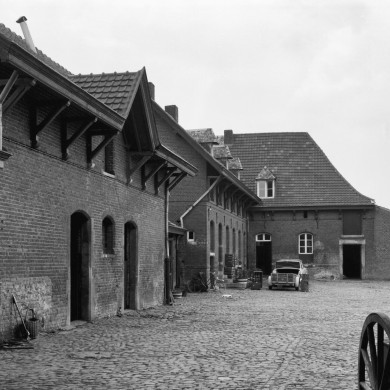 Rijksdienst voor het Cultureel Erfgoed: Dukker, G.J.