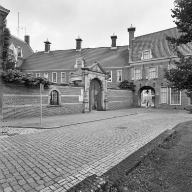 Rijksdienst voor het Cultureel Erfgoed: Heins, IJ.Th.