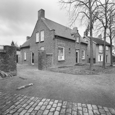 Rijksdienst voor het Cultureel Erfgoed: Wal, A.J. van der