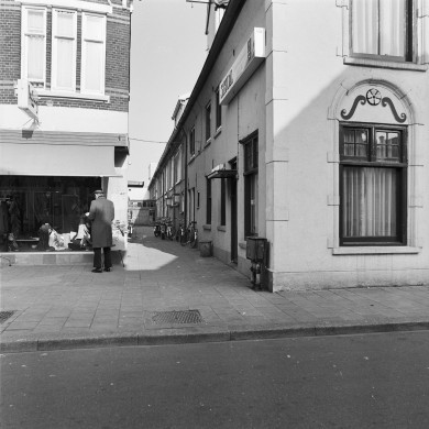 Rijksdienst voor het Cultureel Erfgoed: Wal, A.J. van der