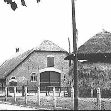 Rijksdienst voor het Cultureel Erfgoed: Houten, H.J. van