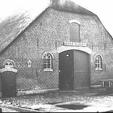 Rijksdienst voor het Cultureel Erfgoed: Aanstoot, A.J.