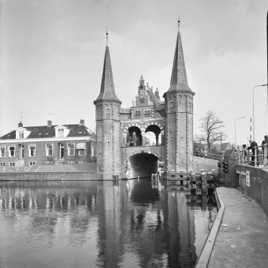 Rijksdienst voor het Cultureel Erfgoed: Wal, A.J. van der