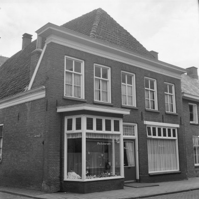 Rijksdienst voor het Cultureel Erfgoed: Dukker, G.J.