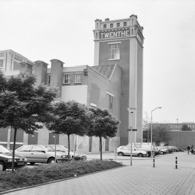 Rijksdienst voor het Cultureel Erfgoed: Wal, A.J. van der