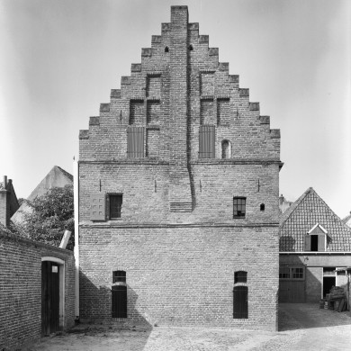 Rijksdienst voor het Cultureel Erfgoed: Wal, A.J. van der