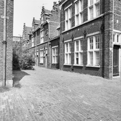 Rijksdienst voor het Cultureel Erfgoed: Dukker, G.J.