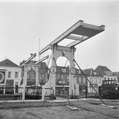 Rijksdienst voor het Cultureel Erfgoed: Wal, A.J. van der