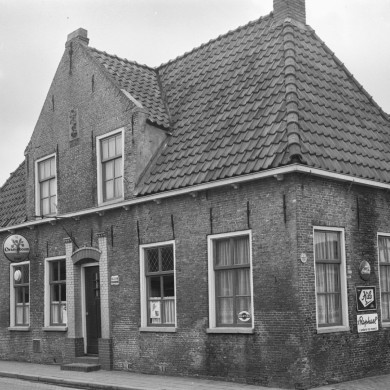 Rijksdienst voor het Cultureel Erfgoed: Wal, A.J. van der