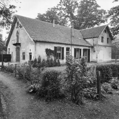 Rijksdienst voor het Cultureel Erfgoed: Wal, A.J. van der