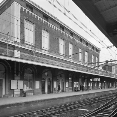 Rijksdienst voor het Cultureel Erfgoed: Dukker, G.J.