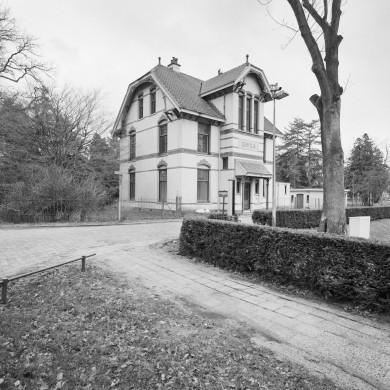 Rijksdienst voor het Cultureel Erfgoed: Wal, A.J. van der