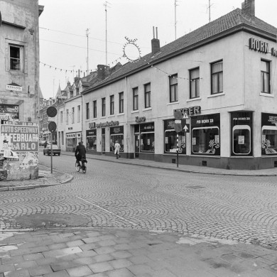 Rijksdienst voor het Cultureel Erfgoed: Tangel, L.M.