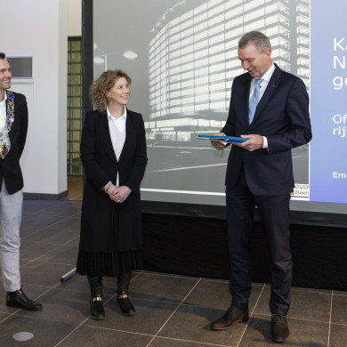 Rijksdienst voor het Cultureel Erfgoed: Steen, Monique van der