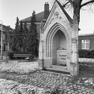Rijksdienst voor het Cultureel Erfgoed: Tangel, L.M.