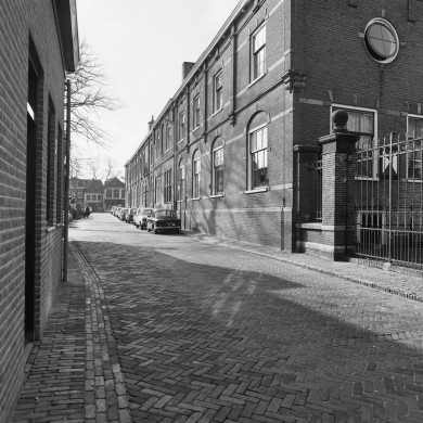 Rijksdienst voor het Cultureel Erfgoed: Dukker, G.J.