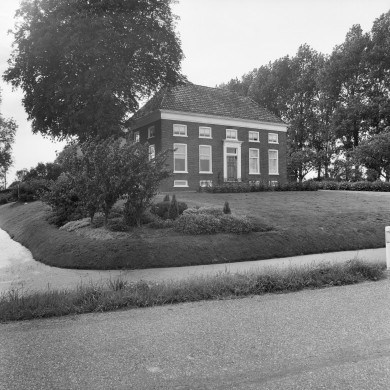 Rijksdienst voor het Cultureel Erfgoed: Wal, A.J. van der