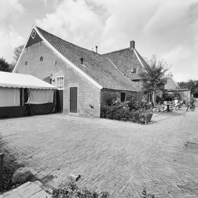 Rijksdienst voor het Cultureel Erfgoed: Heins, IJ.Th.