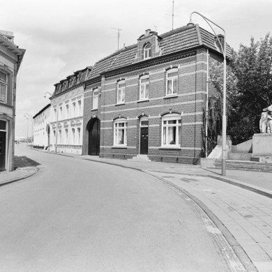 Rijksdienst voor het Cultureel Erfgoed: Tangel, L.M.