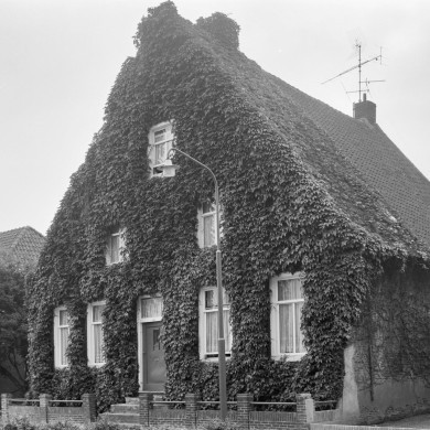 Rijksdienst voor het Cultureel Erfgoed: Wal, A.J. van der