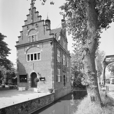 Rijksdienst voor het Cultureel Erfgoed: Wal, A.J. van der